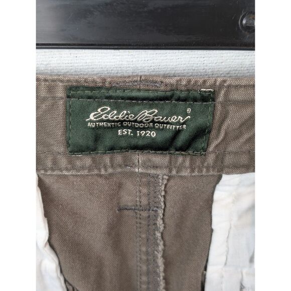 Y2K Eddie Bauer Outdoor Outfitter Cargo Shorts Brown Men's Size 36 - Picture 6 of 10